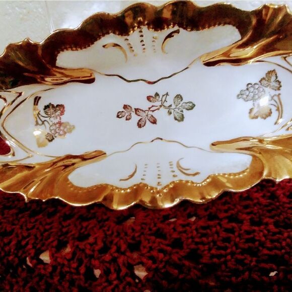 France Dripping with  GOLD LIMOGES Oblong Tid Bit/Trinket Dish White VINTAGE - Picture 13 of 13